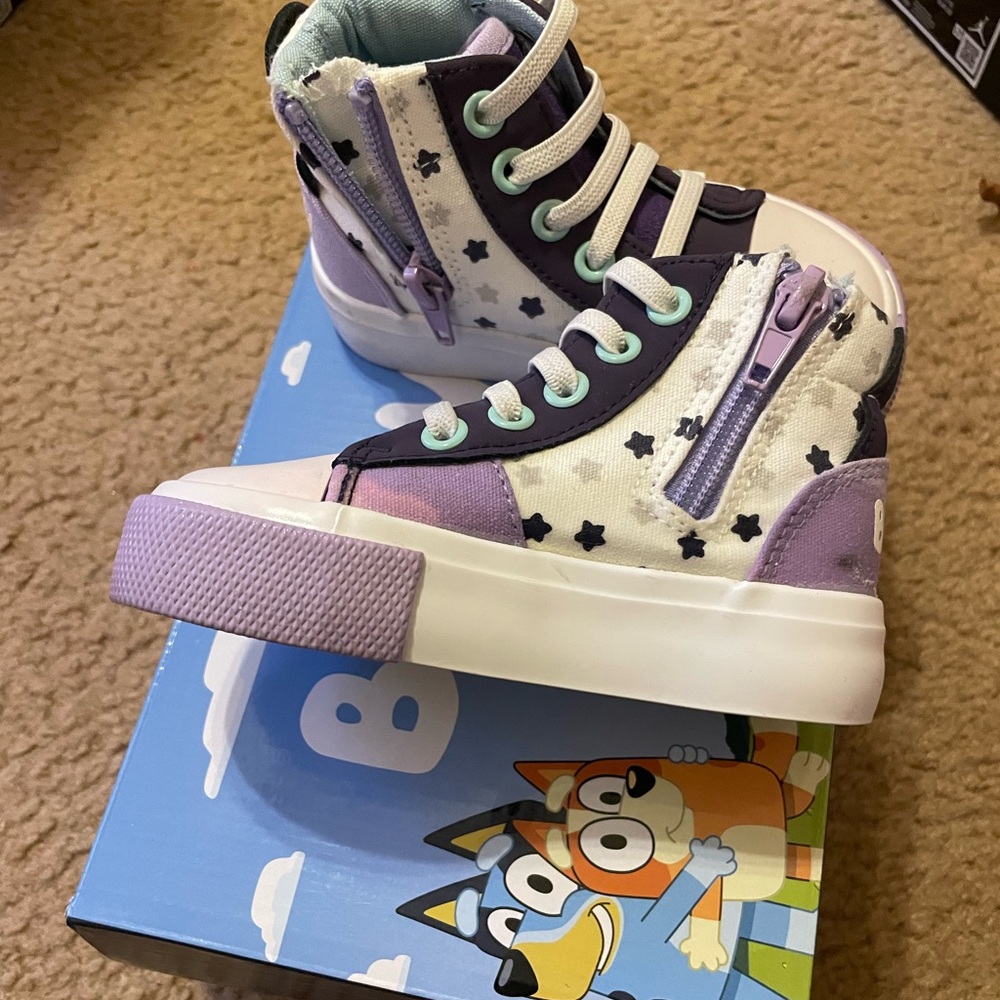 Bluey shoes 7c with box